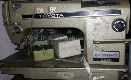 TOYOTA ad 158 lockstitch sewing machine used