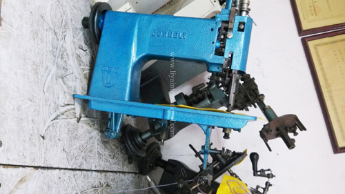 CORNELY L chain stitch embroidery sewing machine