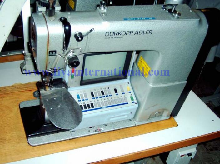 used old DURKOPP adler 550-16-6 sleeve machine