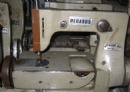 PEGASUS DM-10 glove sewing machine used